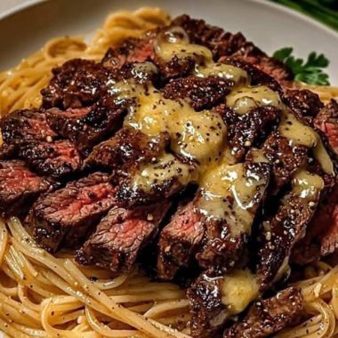 Garlic Butter Steak Lightning Noodles