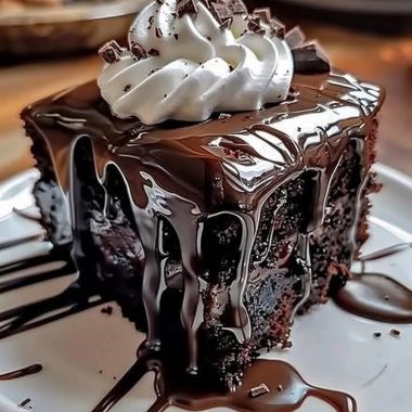 Hot Fudge Chocolate Pudding Cake