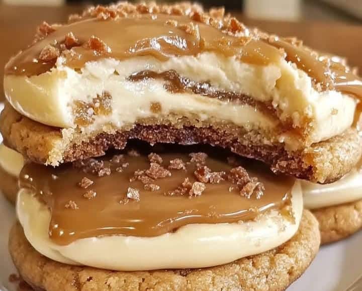 Caramel Cheesecake Cookies