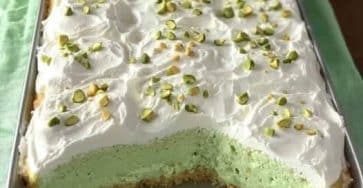 Pineapple Paradise Cake